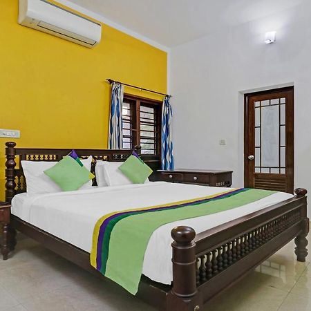 Treebo Backpackers Inn Kochi Extérieur photo